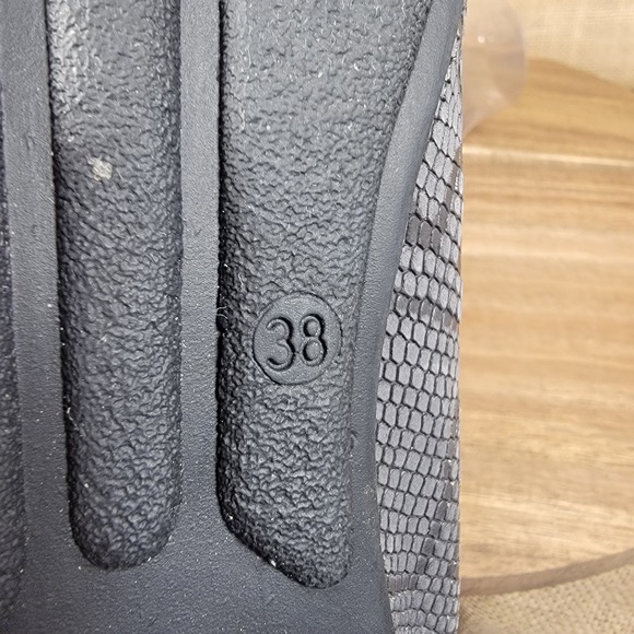 Sabrinas Ballet Flats Gray Snake Print‎ Leather Slip On Shoes EU Size 38 US 8 - Picture 9 of 10